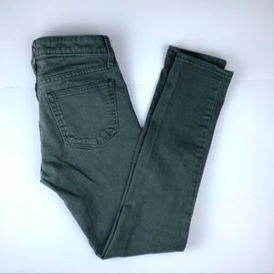 Gap women's girlfriend distressed jeans, size 0 regular